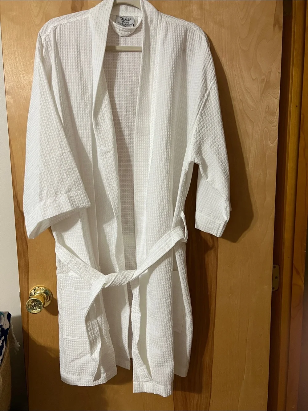 Charles River White Waffle Kimono-Style Bathrobe with Pockets